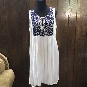 Chic Connection Women White Dress S